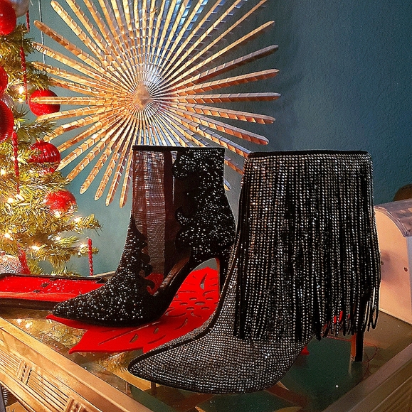 Meet your Posher, Debi - Picture 1 of 2